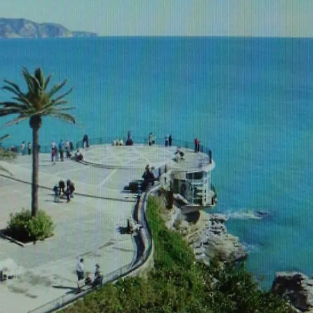 Beachfront Plus Private Guest Sleeps Up To 8 People Nerja