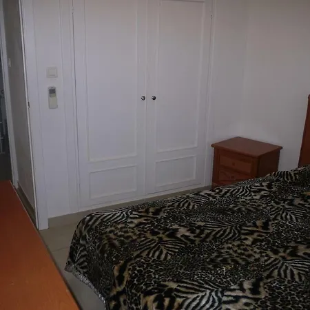 Beachfront Plus Private Guest Sleeps Up To 8 People Villa *