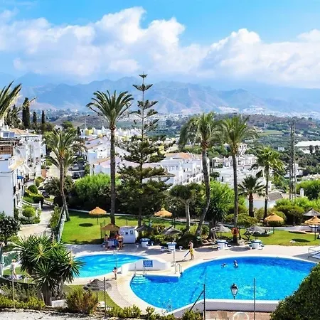 Villa Beachfront Plus Private Guest Sleeps Up To 8 People